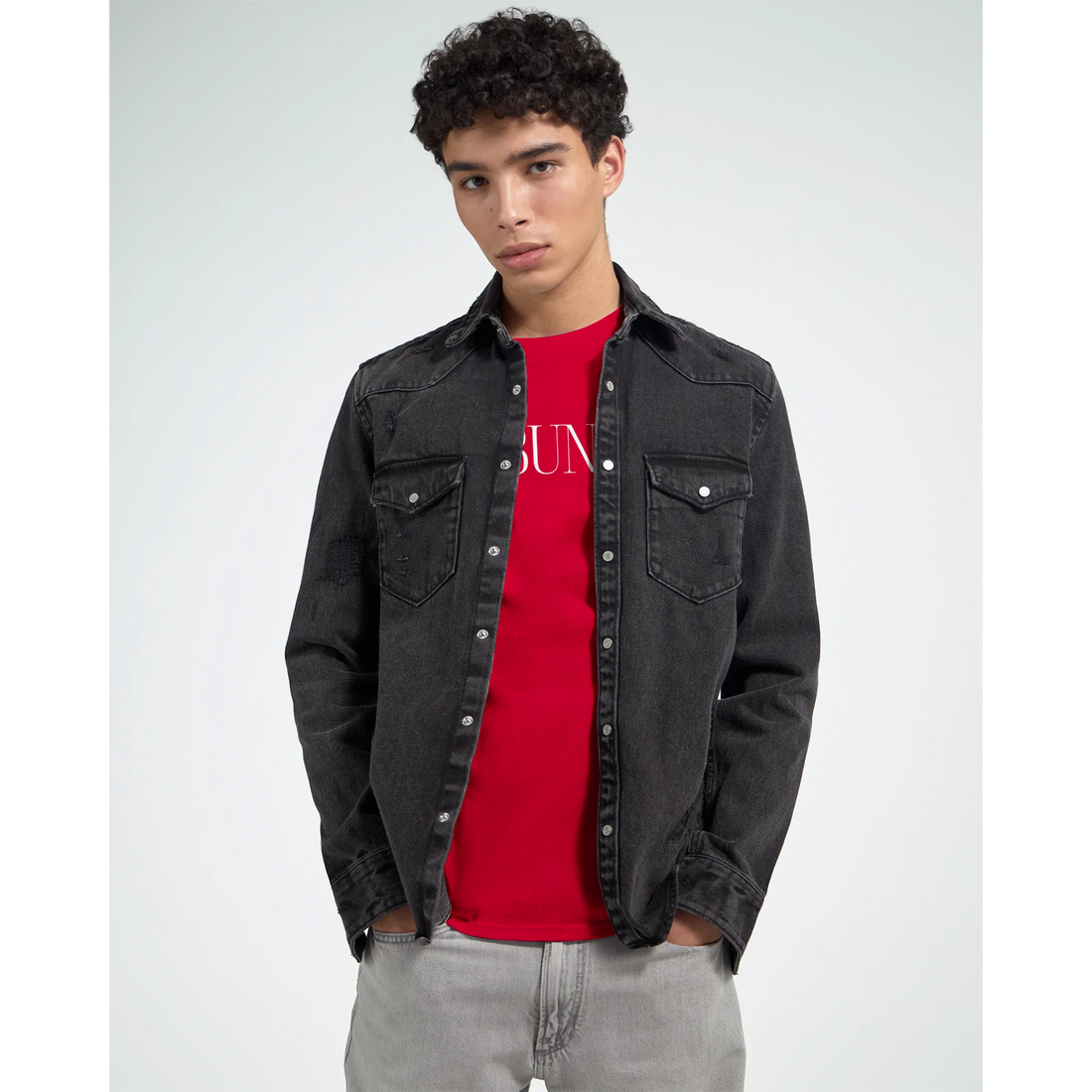 83a3d033-c159-4063-bd25-8e3e74ffcc55